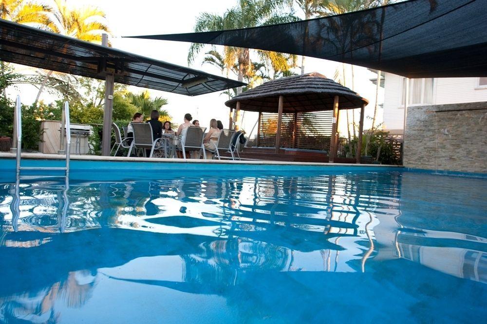 Country Plaza Motor Inn Mackay Dış mekan fotoğraf