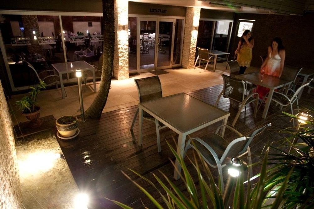 Country Plaza Motor Inn Mackay Dış mekan fotoğraf